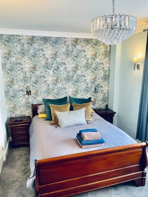 Whitehall, Thomas Turnbull Flat 3 Beautiful Apartment In Georgian House Γουίτμπι Εξωτερικό φωτογραφία