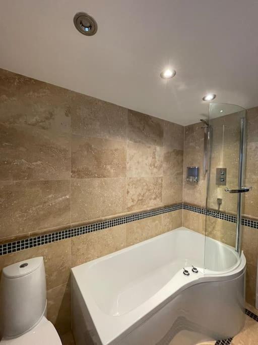 Whitehall, Thomas Turnbull Flat 3 Beautiful Apartment In Georgian House Γουίτμπι Εξωτερικό φωτογραφία
